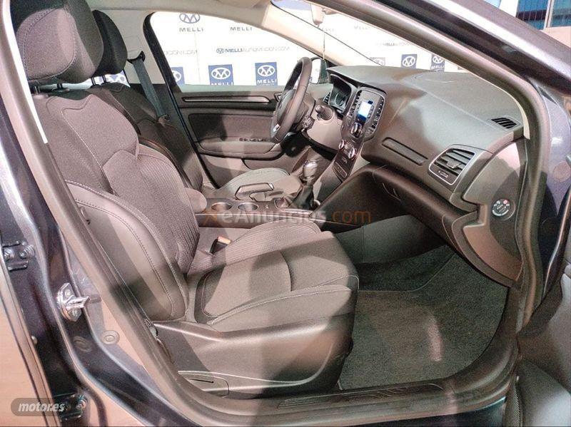 Renault Megane S.T. Business Blue dCi 85 kW 115CV de 2021 con 4.000 Km por 18.900 EUR. en Huelva