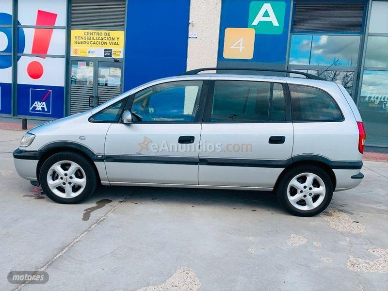 Opel Zafira 2.2 16v Sport de 2003 con 200.000 Km por 2.480 EUR. en Madrid