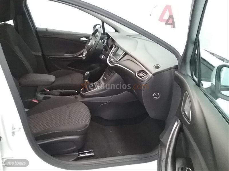 Opel Astra 1.6 CDTi SS 136 CV Selective ST de 2016 con 97.000 Km por 13.499 EUR. en Sevilla