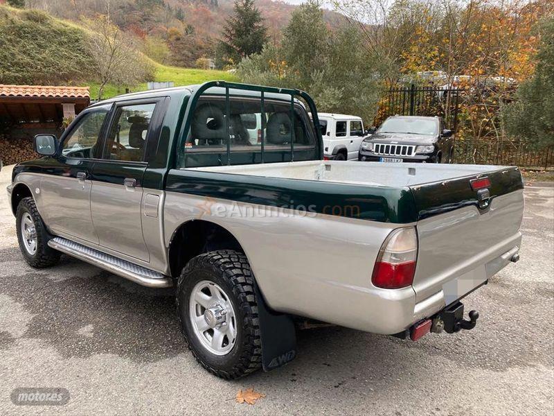Mitsubishi L 200 Doble Cabina 4X4 Instyle de 2006 con 306.000 Km por 8.500 EUR. en Navarra