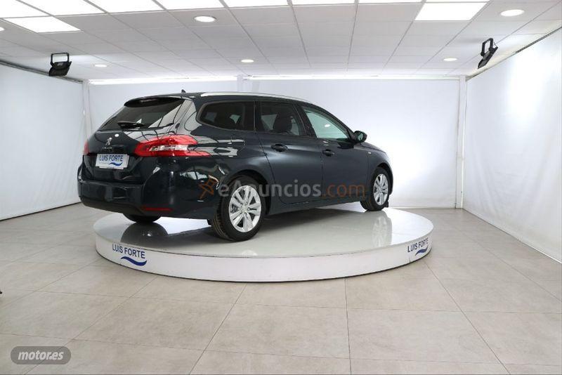 Peugeot 308 SW Style 1.6 BlueHDi 88KW 120CV EAT6 de 2017 con 115.700 Km por 13.600 EUR. en Murcia
