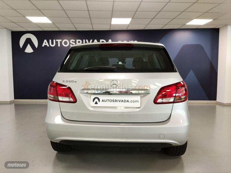 Mercedes Clase B B 250 e de 2016 con 32.300 Km por 20.500 EUR. en Pontevedra