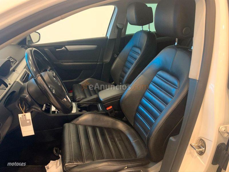 Volkswagen Passat Alltrack 2.0 TDI 177cv DSG 4motion BMT de 2014 con 143.000 Km por 24.900 EUR. en Navarra