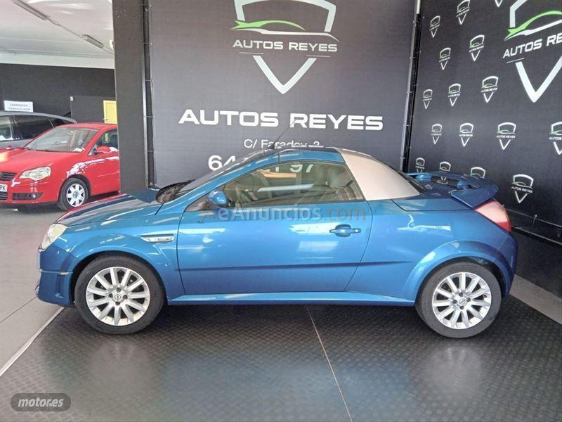Opel Tigra Sport Premium 1.4 de 2005 con 156.000 Km por 2.600 EUR. en Madrid