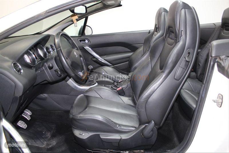 Peugeot 308 CC Active 2.0 HDI 163 FAP de 2011 con 289.000 Km por 6.990 EUR. en Barcelona