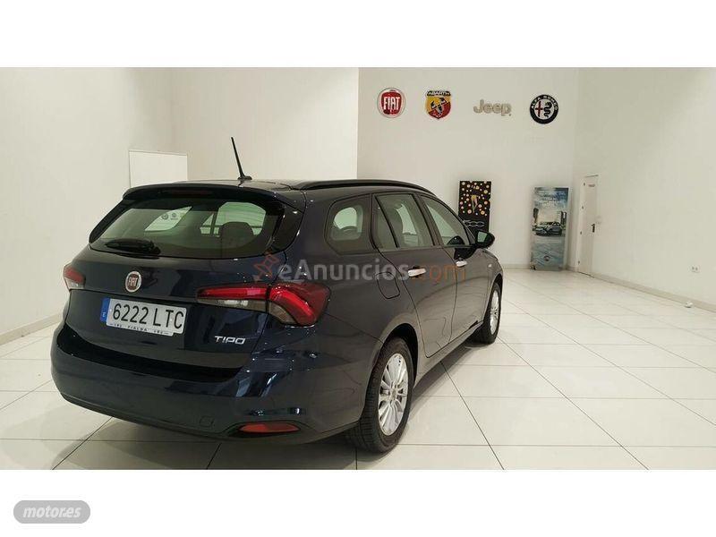 Fiat Tipo SW Life 1.0 73kW 100CV de 2021 con 5.090 Km por 18.500 EUR. en Sevilla
