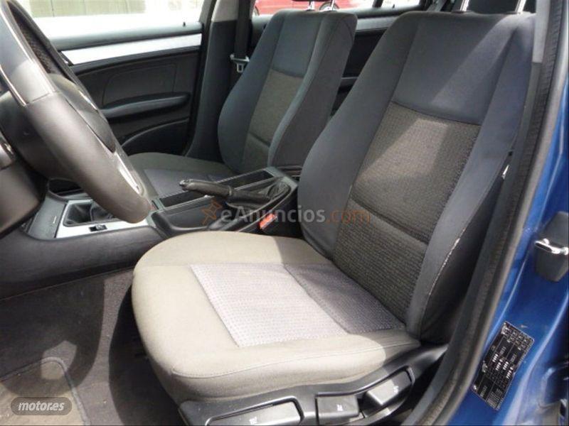 BMW Serie 3 320D TOURING de 2002 con 280.000 Km por 2.500 EUR. en Barcelona