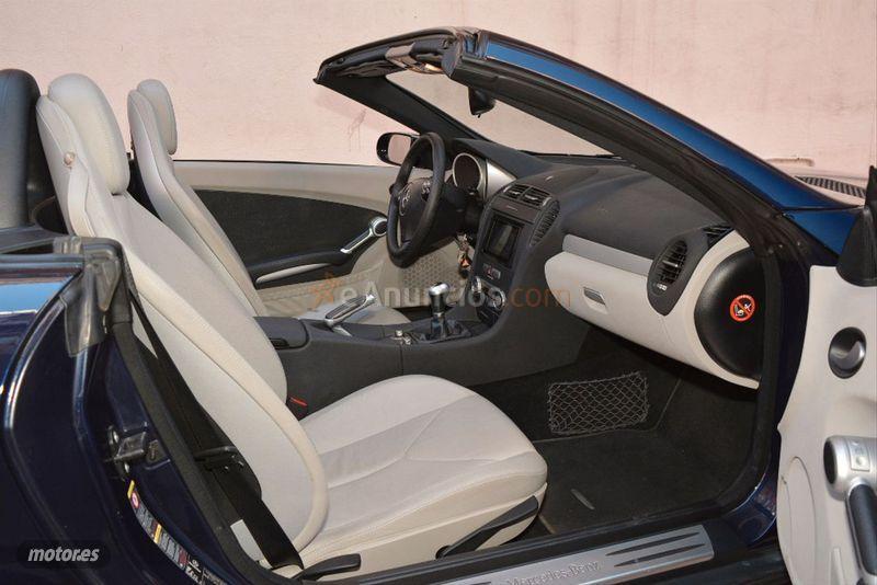 Mercedes Clase SLK SLK 350 de 2008 con 74.000 Km por 18.500 EUR. en Madrid