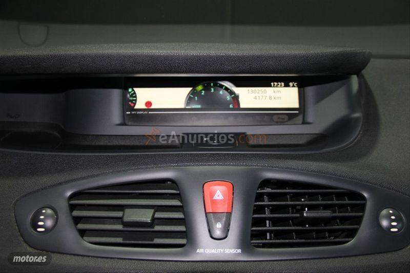 Renault Scenic Dynamique dCi 110 de 2011 con 119.000 Km por 7.990 EUR. en Salamanca