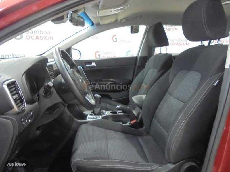Kia Sportage 1.6 MHEV Drive 100kW (136CV) 4x2 de 2021 con 22.729 Km por 25.490 EUR. en Madrid