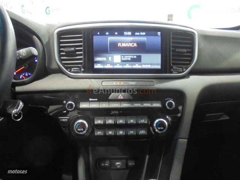 Kia Sportage 1.6 MHEV Drive 100kW (136CV) 4x2 de 2021 con 22.729 Km por 25.490 EUR. en Madrid