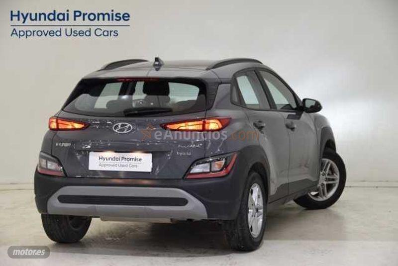 Hyundai Kona FL TGDI 1.0 120CV 48V 4X2 MAXX de 2021 con 5.292 Km por 20.400 EUR. en Cadiz