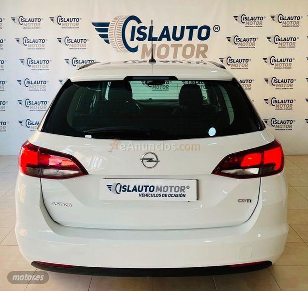 Opel Astra 1.6 CDTi 110 CV Selective ST de 2016 con 139.000 Km por 9.750 EUR. en Cadiz
