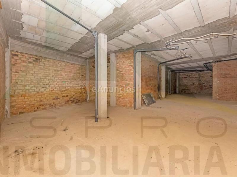 LOCALES COMERCIALES SITUADOS EN PLANTA BAJA EDIFICIO COMUNITARIO