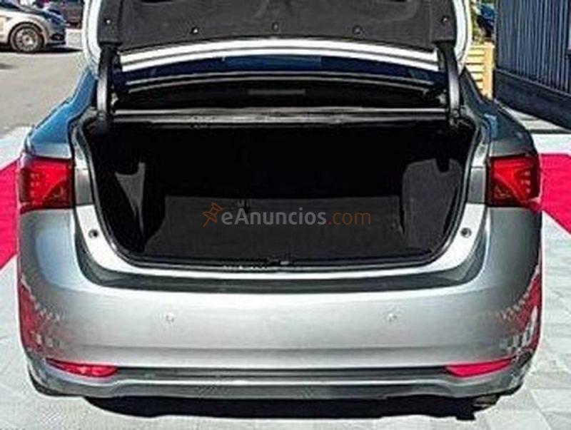 Toyota Avensis TOYOTA Avensis 1.6 112 dynamic 