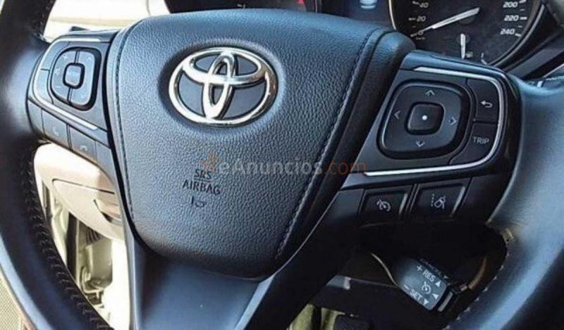 Toyota Avensis TOYOTA Avensis 1.6 112 dynamic 