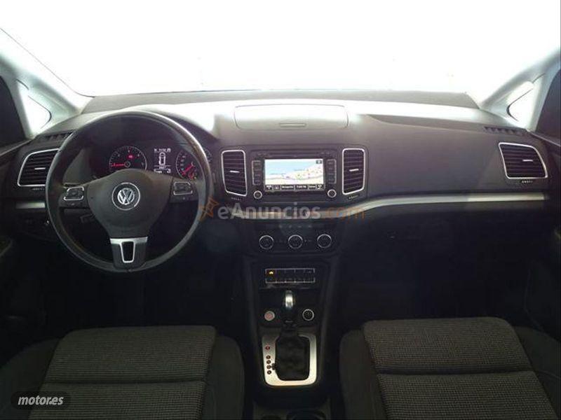 Volkswagen Sharan 2.0 TDI 177cv DSG Advance BMotion Tech de 2014 con 120.895 Km por 20.900 EUR. en Barcelona