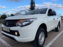 Mitsubishi L 200 DC 250 DID MPro de 2018 con 110.000 Km por 21.900 EUR. en Madrid