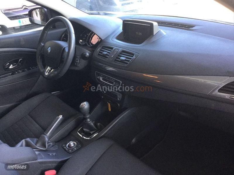 Renault Megane Sp. Tou. Limited Energy dCi 110 SS E6 de 2016 con 160.000 Km por 9.500 EUR. en Malaga