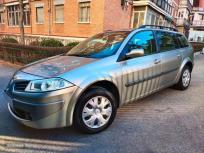 Renault Megane Grand Tour Dynamique 1.5dCi105 eco2 de 2009 con 96.000 Km por 4.890 EUR. en Madrid
