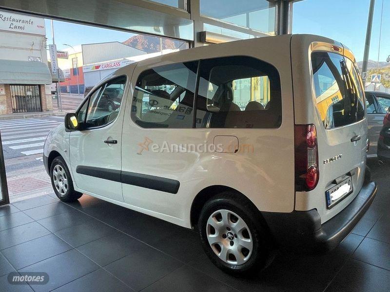 Peugeot Partner TEPEE Access 1.6 BlueHDi 75 de 2016 con 39.999 Km por 13.500 EUR. en Malaga