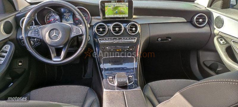 Mercedes Clase C C 220 d Avantgarde Estate de 2016 con 171.000 Km por 22.900 EUR. en A Coruna