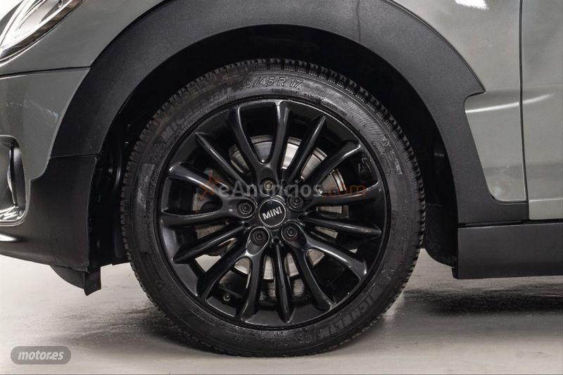 Mini Clubman COOPER D automatico de 2015 con 114.700 Km por 18.900 EUR. en Barcelona