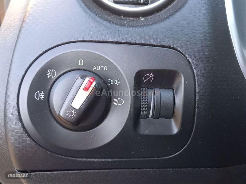 Seat Altea XL 1.6 TDI 105cv Style DSG de 2013 con 98.800 Km por 10.800 EUR. en Huesca
