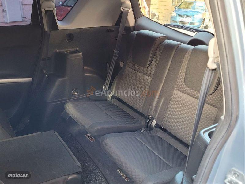 Toyota Corolla Verso 1.8 VVTi Luna de 2006 con 158.735 Km por 7.890 EUR. en Las Palmas