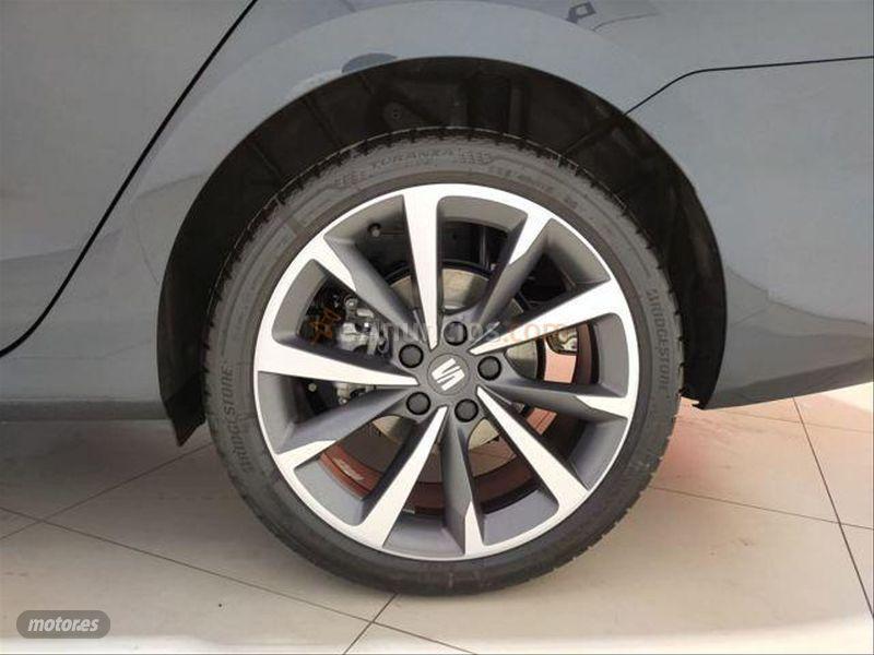 Seat Leon SP 1.4 eHybrid DSG SS FR de 2020 con 9.900 Km por 31.900 EUR. en Granada