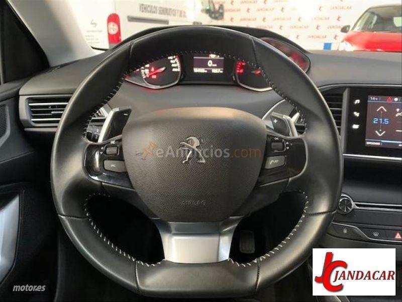 Peugeot 308 SW Active 1.5 BlueHDi 96KW 130CV de 2017 con 134.000 Km por 15.500 EUR. en Cadiz
