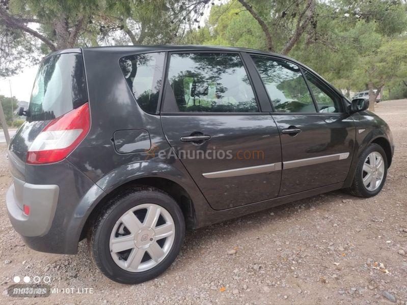 Renault Scenic Confort Dynamique 1.6 16V EU4 de 2005 con 142.235 Km por 4.490 EUR. en Castellon