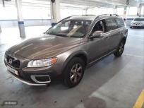 Volvo XC 70 2.4D Kinetic de 2010 con 199.000 Km por 9.999 EUR. en Malaga