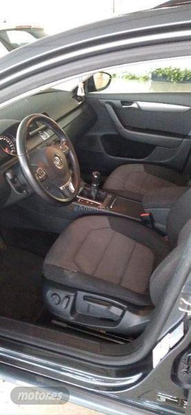 Volkswagen Passat Variant 2.0 TDI 140 Advance BMotion Tech de 2014 con 111.567 Km por 14.990 EUR. en Pontevedra