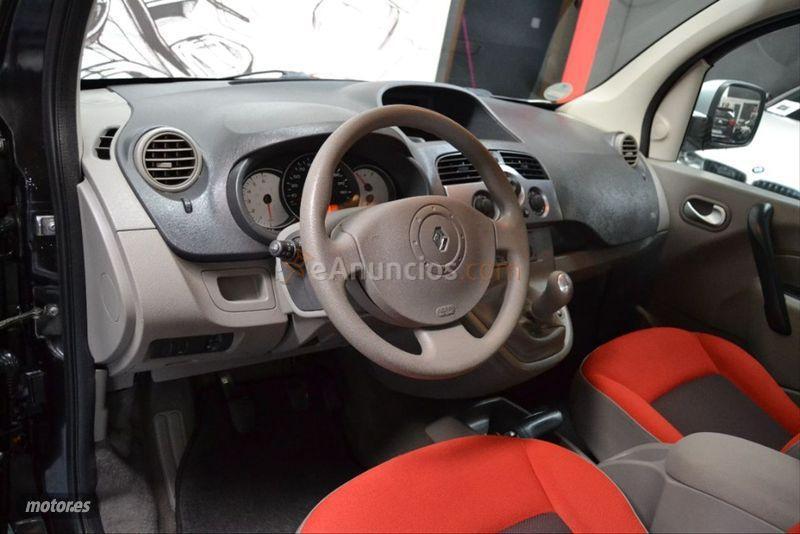 Renault Kangoo be bop 1.6 105cv de 2009 con 140.000 Km por 6.600 EUR. en Alicante