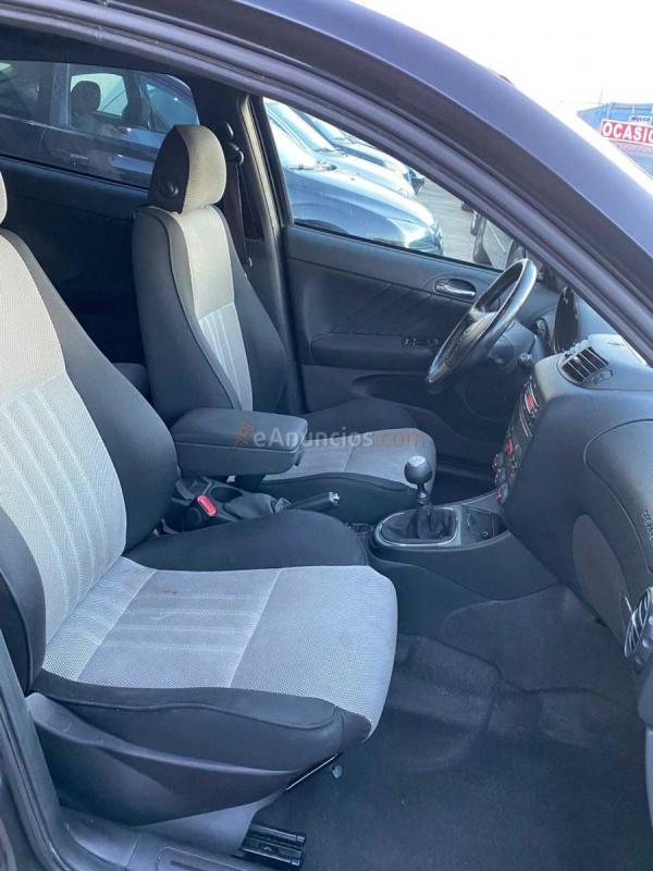 Alfa Romeo 147 1.9 JTD  