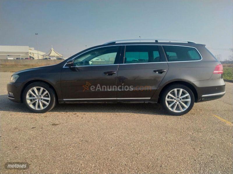 Volkswagen Passat Variant 2.0 TDI 140 DSG Highline BM Tech de 2012 con 250.000 Km por 7.990 EUR. en Lleida