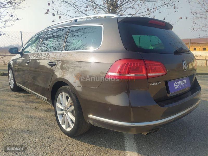 Volkswagen Passat Variant 2.0 TDI 140 DSG Highline BM Tech de 2012 con 250.000 Km por 7.990 EUR. en Lleida