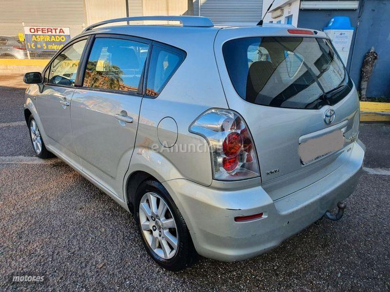 Toyota Corolla Verso 2.2 D4D 136cv Sol de 2007 con 161.340 Km por 4.700 EUR. en Valencia