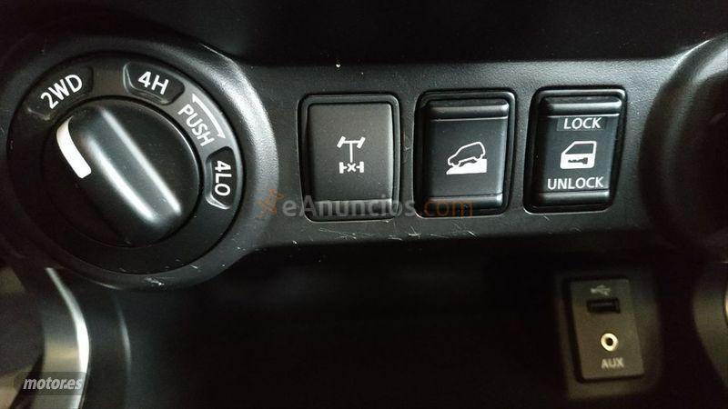 Nissan Navara D. Cab. 2.3dCi 120kW160CV Visia BDif de 2022 por 28.000 EUR. en Lleida