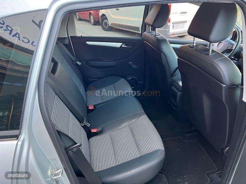 Mercedes Clase B B 200 de 2008 con 198.000 Km por 9.500 EUR. en Madrid